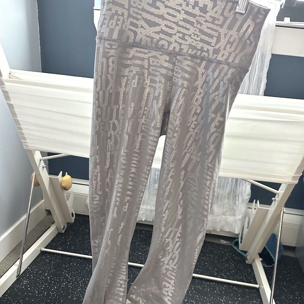 Word Pattern Fabletic Leggings